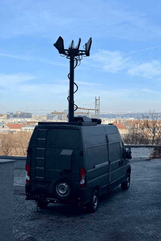 Technologie EW i C-UAS zaprezentowane w Wojskowym Instytucie Historycznym w Pradze